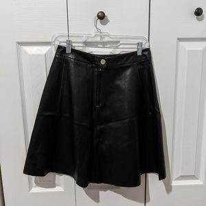 H&M black faux leather skirt size 8